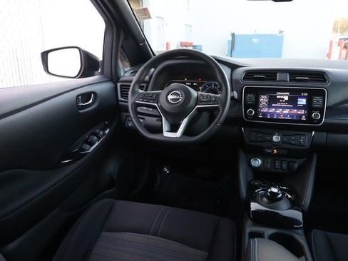 Certified 2024 Nissan Leaf SV Plus image 22