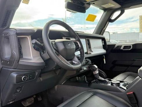 New 2026 Ford Bronco Outer Banks w/ Sasquatch Package image 12