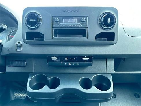 New 2025 Mercedes-Benz Sprinter 2500 image 12