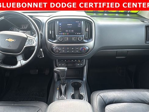 Used 2019 Chevrolet Colorado Z71 AWD/4WD image 16