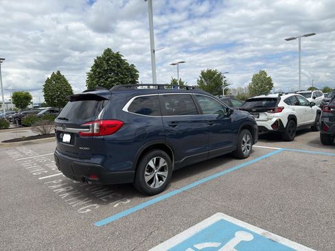 Used 2024 Subaru Ascent Premium w/ Convenience Package AWD/4WD image 18