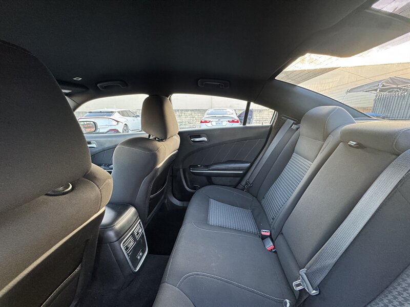 Used 2022 Dodge Charger R/T RWD image 33