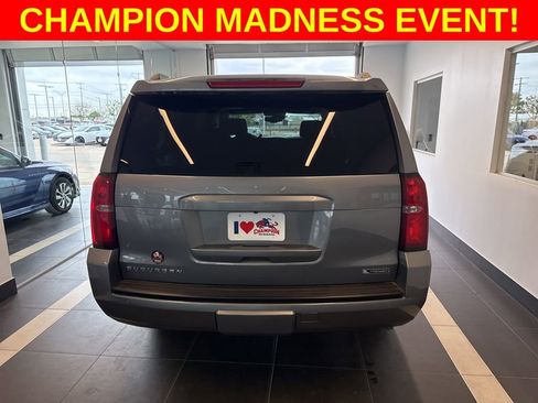 Used 2018 Chevrolet Suburban Premier image 4