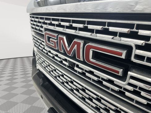 Used 2022 GMC Sierra 2500 Denali w/ Denali Ultimate Package image 31
