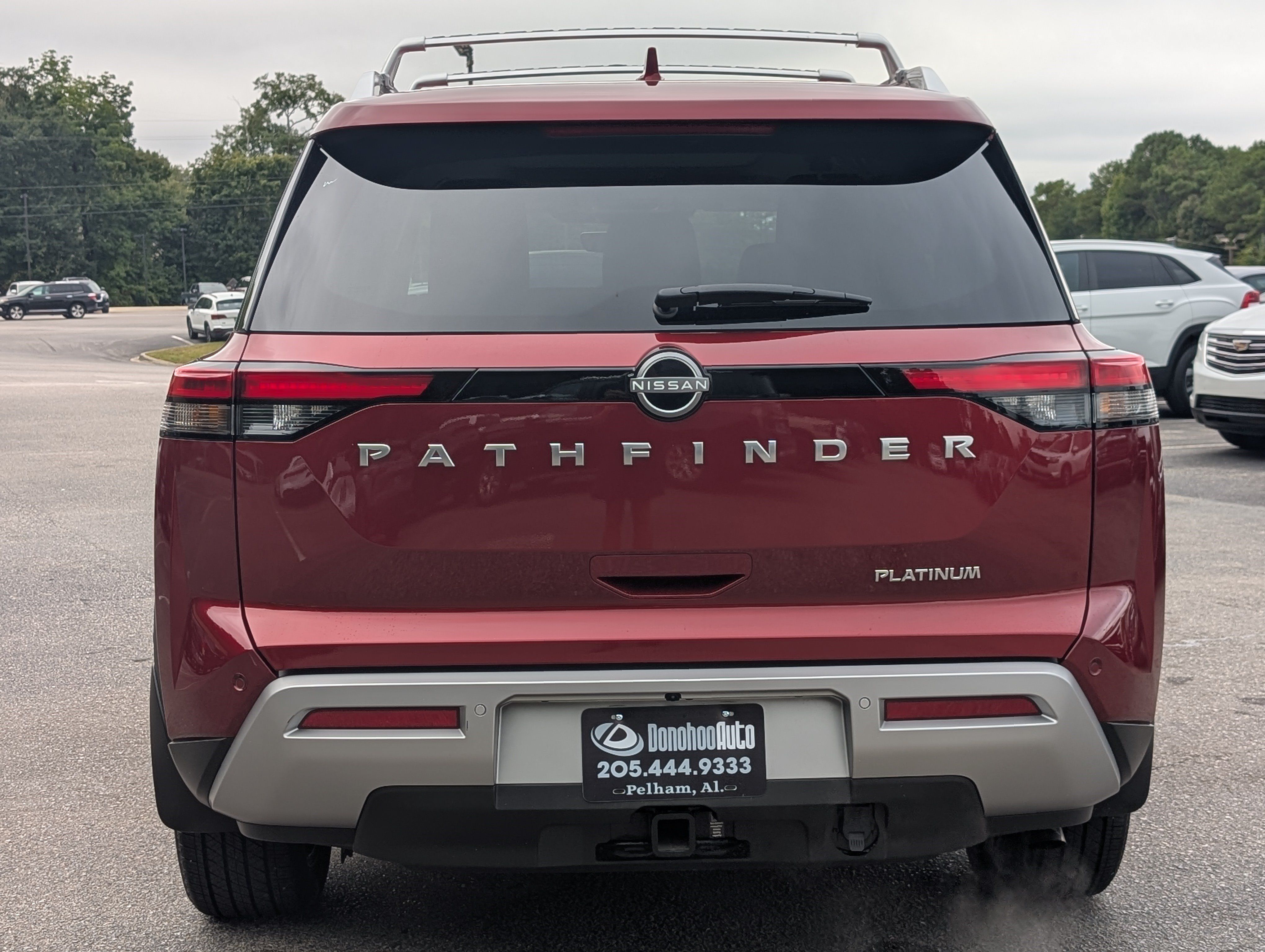 Used 2025 Nissan Pathfinder Platinum w/ Cargo Package FWD image 8