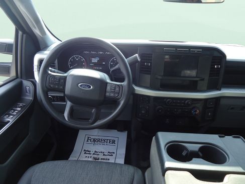 Used 2023 Ford F250 XL w/ XL Off-Road Package AWD/4WD image 13