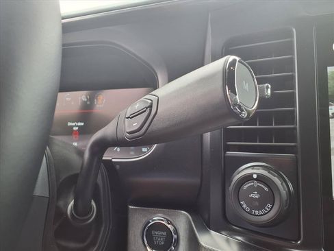 New 2026 Ford F250 Platinum AWD/4WD image 14