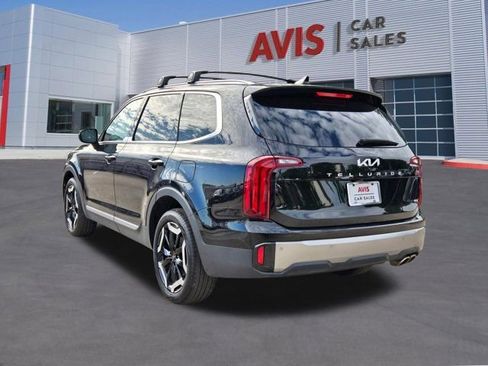 Used 2025 Kia Telluride S AWD/4WD image 10