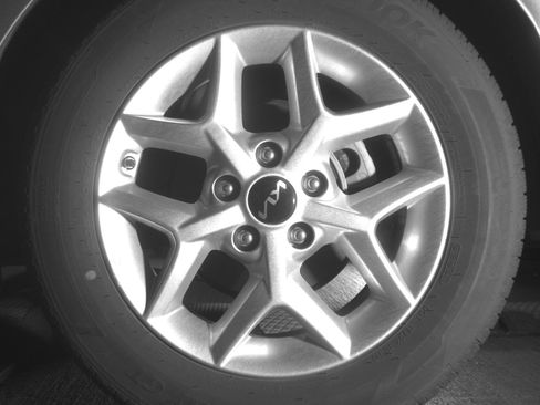 Used 2025 Kia Soul LX w/ LX Technology Package FWD image 14