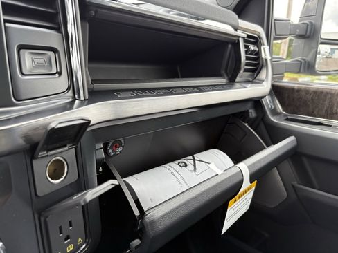 New 2026 Ford F350 Lariat w/ Tremor Off-Road Package image 39