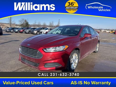 Used 2013 Ford Fusion SE image 6