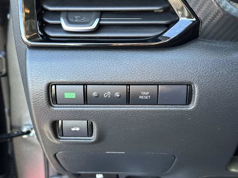 Used 2024 Nissan Sentra SV w/ All-Weather Package FWD image 17