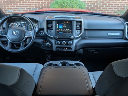 Used 2024 RAM 2500 Big Horn w/ Bed Utility Group image 22