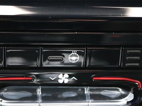 New 2025 Jeep Grand Cherokee Limited image 23