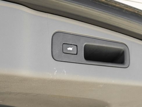 Used 2017 Honda Odyssey EX-L image 49