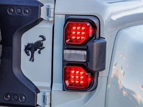 Used 2024 Ford Bronco Raptor w/ Interior Carbon Fiber Pack 6 image 10