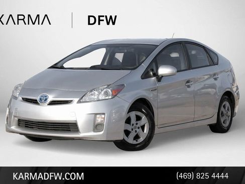 Used 2011 Toyota Prius Two image 1