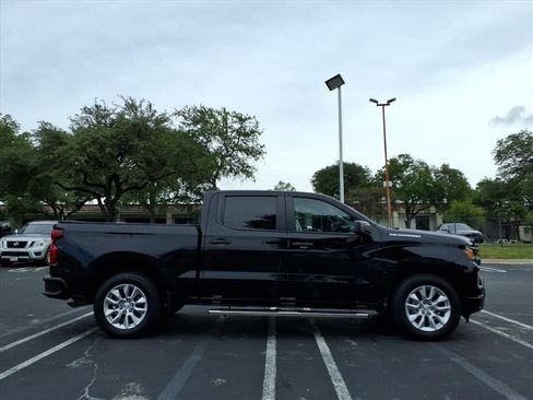 Used 2024 Chevrolet Silverado 1500 Custom RWD image 3