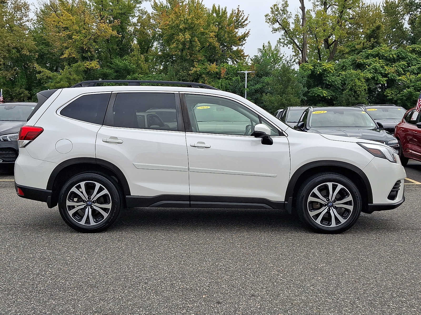 Used 2024 Subaru Forester Limited AWD/4WD image 7