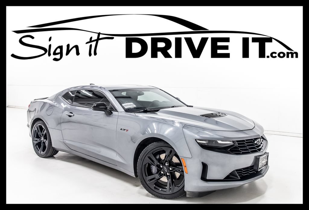 Used 2021 Chevrolet Camaro LT RWD image 1