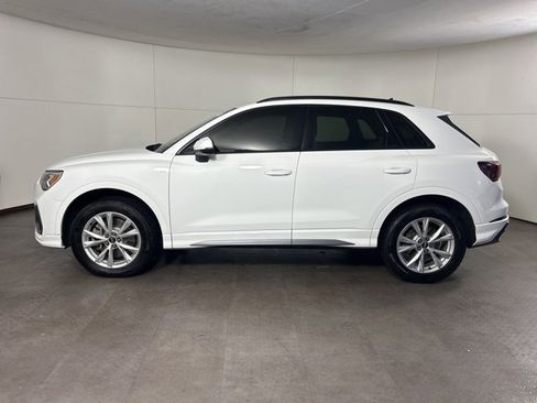 Used 2021 Audi Q3 2.0T Premium Plus w/ Premium Plus Package image 4