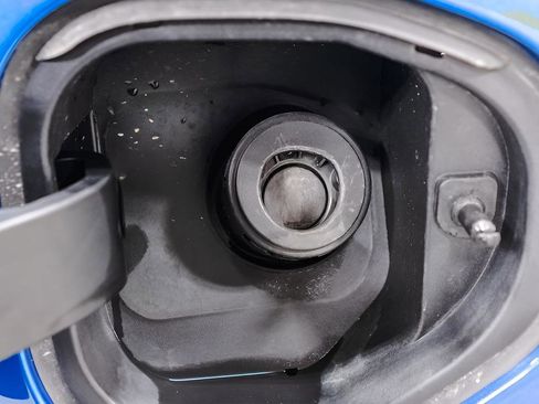 Used 2023 GMC Canyon AT4 w/ AT4 Premium Package image 44