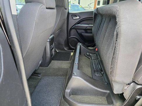Used 2016 GMC Canyon SLE w/ SLE Convenience Package RWD image 12