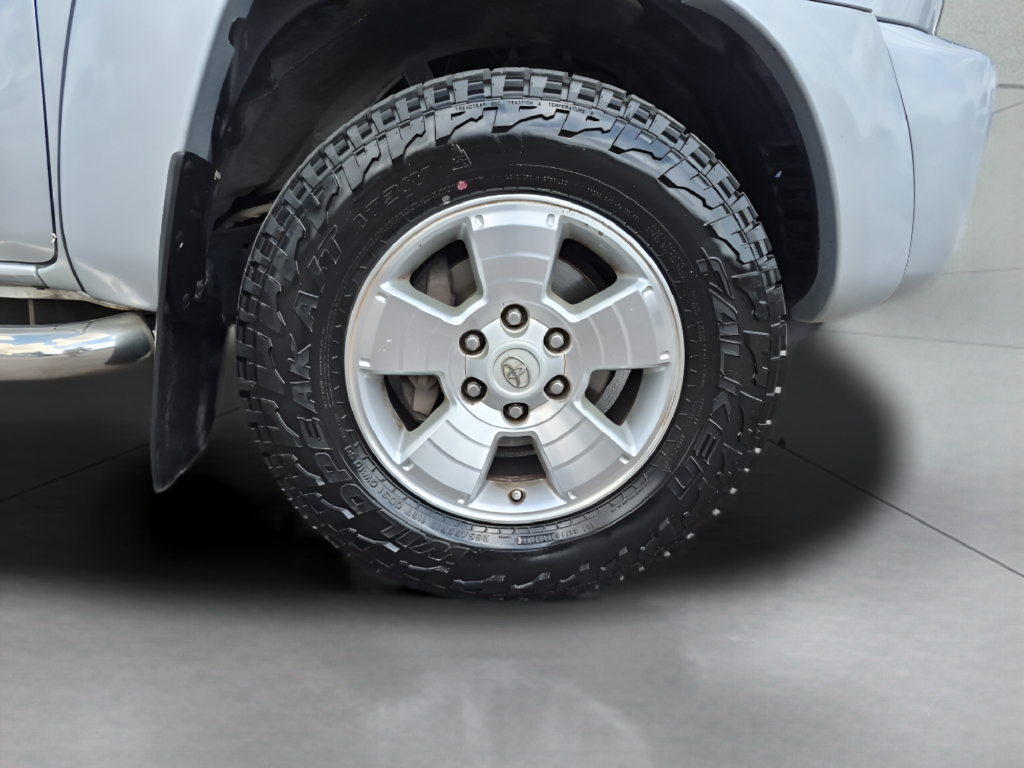 Used 2011 Toyota Tacoma PreRunner w/ TRD Sport Pkg w/JBL Audio RWD image 13