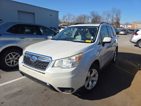 Used 2015 Subaru Forester 2.5i Premium w/ All-Weather Package image 10