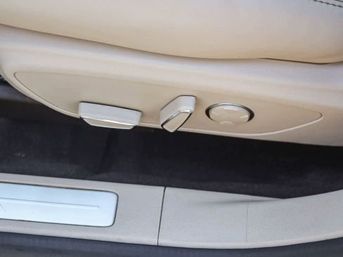 Used 2019 Lincoln MKZ Reserve w/ Reserve Plus Package FWD image 28