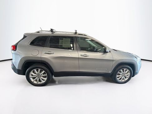 Used 2015 Jeep Cherokee Limited w/ Luxury Group AWD/4WD image 10