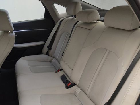 Used 2022 Hyundai Sonata SEL w/ Convenience Package FWD image 18