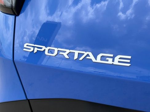 New 2026 Kia Sportage EX FWD image 10