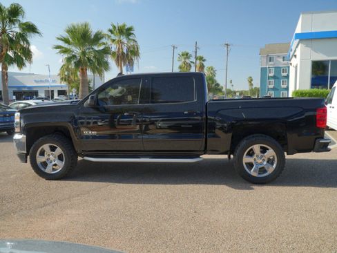 Used 2018 Chevrolet Silverado 1500 LT w/ Texas Edition RWD image 13