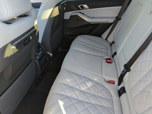 New 2026 BMW X5 sDrive40i w/ Premium Package RWD image 15