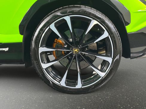 Used 2023 Lamborghini Urus S AWD/4WD image 15
