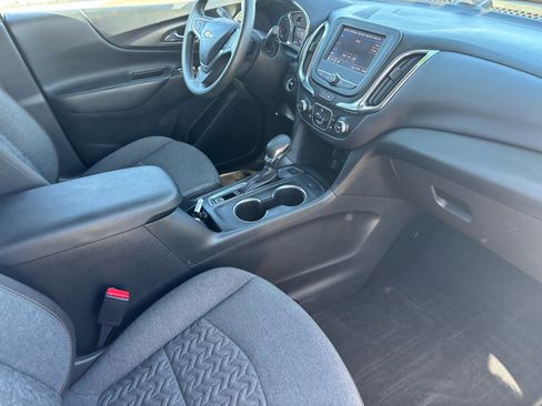 Used 2023 Chevrolet Equinox LT w/ LPO, Floor Liner Package image 27