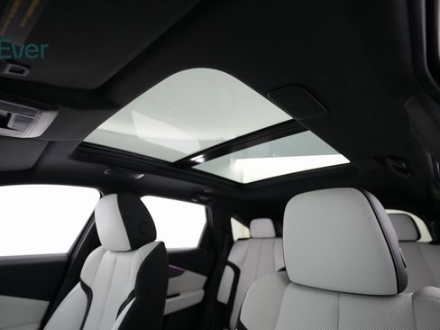 Used 2024 Acura ZDX A-Spec image 22