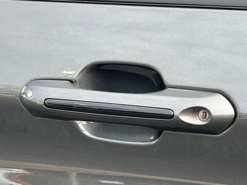 Used 2020 Ford Explorer ST w/ Premium Technology Package image 34