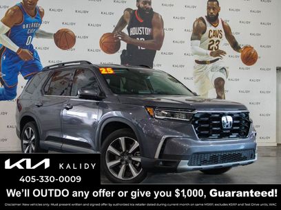 Used 2025 Honda Pilot Elite