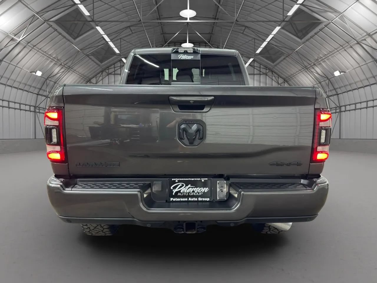 Used 2022 RAM 2500 Laramie w/ Night Edition AWD/4WD image 4