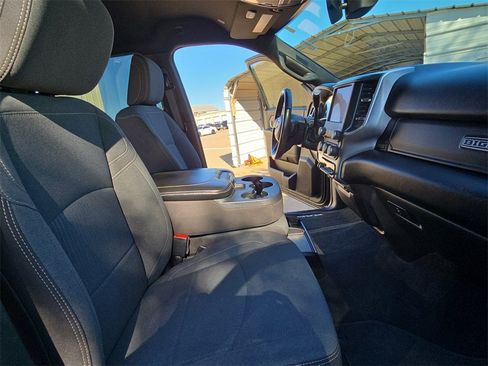 Used 2022 RAM 2500 Big Horn w/ Level A Equipment Group image 10