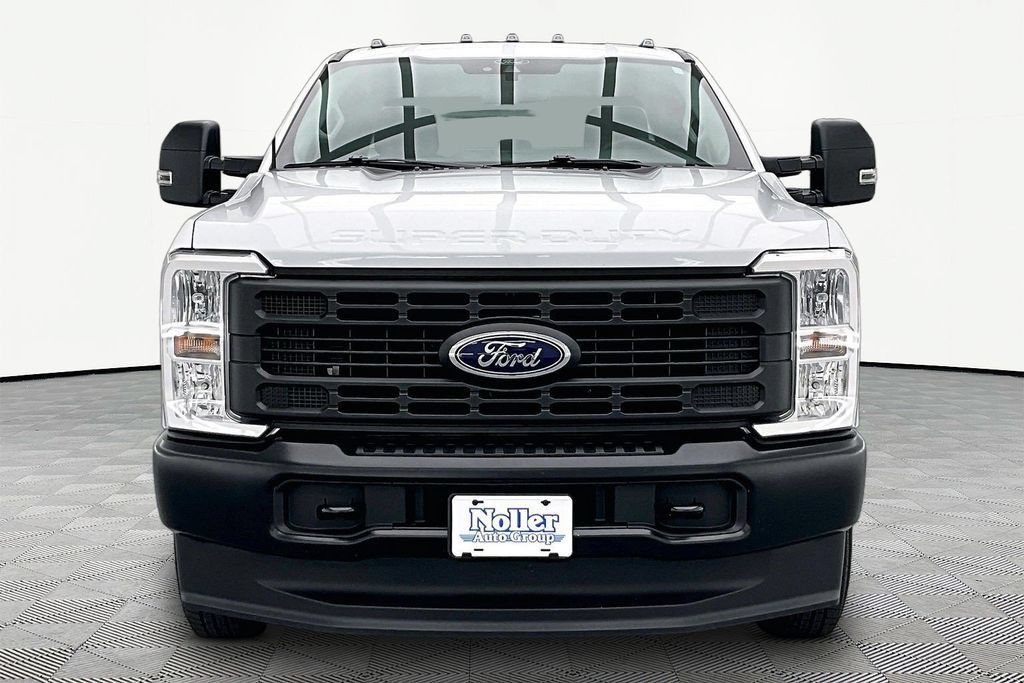 Certified 2026 Ford F350 XL AWD/4WD image 3
