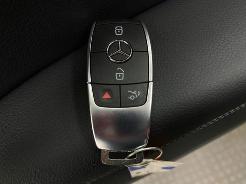 Certified 2025 Mercedes-Benz GLE 350 4MATIC image 35