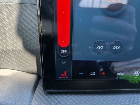 Used 2025 Ford Mustang GT RWD image 14