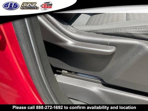 Used 2020 Chevrolet Silverado 1500 LT Trail Boss w/ Convenience Package AWD/4WD image 13