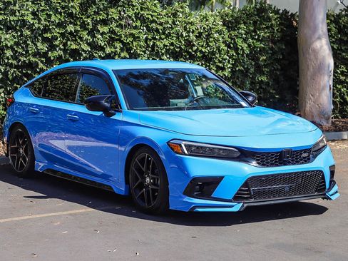 Used 2024 Honda Civic Sport image 3