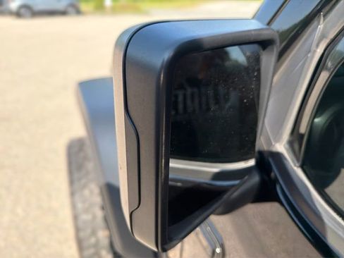 Used 2023 Jeep Wrangler Unlimited Sport AWD/4WD image 25