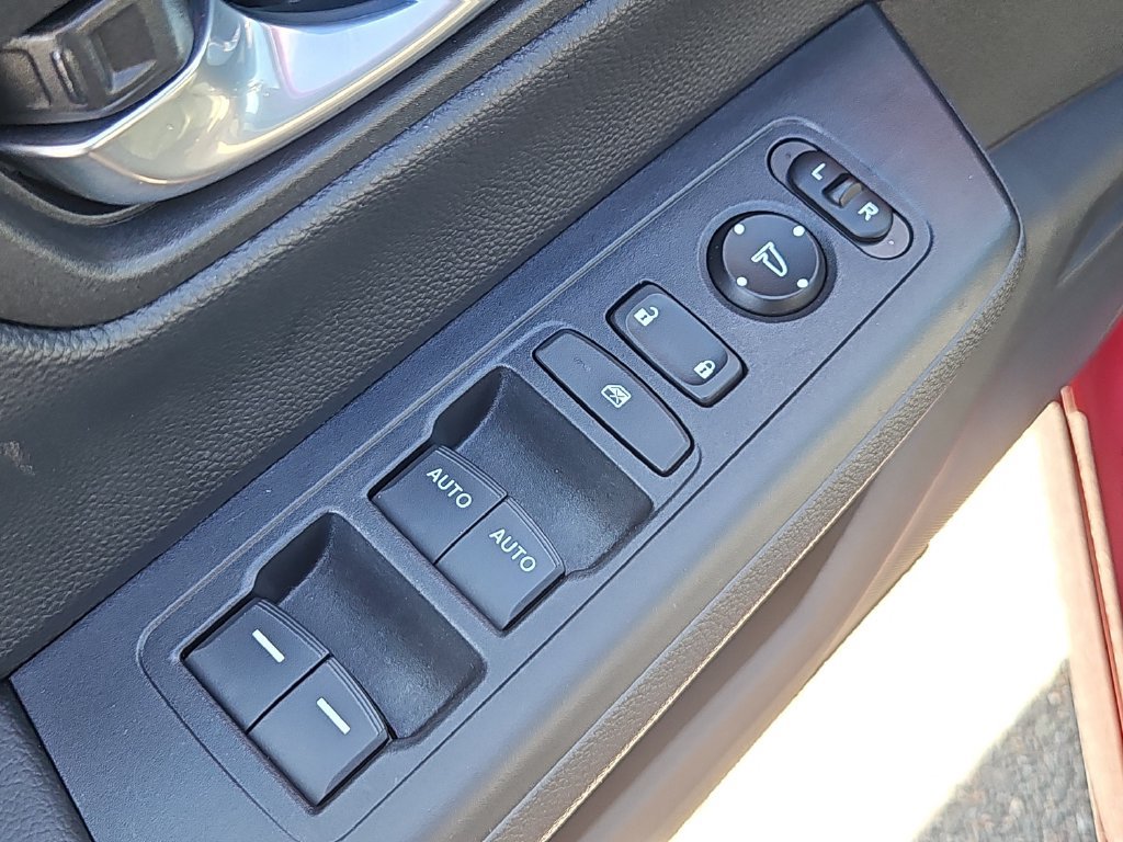 Certified 2025 Honda CR-V EX image 24