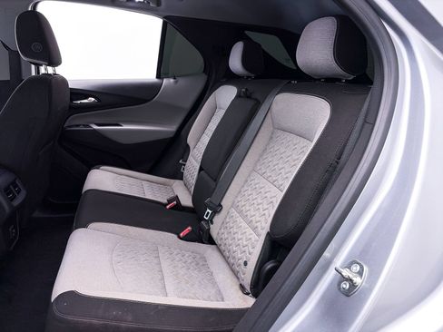 Used 2024 Chevrolet Equinox LS w/ LS Convenience Package FWD image 32